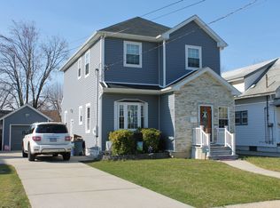 109 Centre Ave, East Rockaway, NY 11518