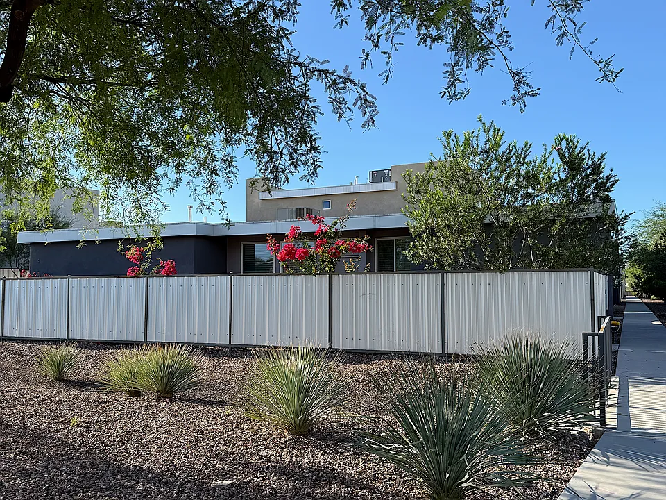 410 S Contempo Dr
