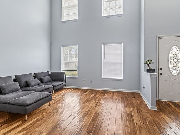 4th image of 3138 Shadow Lake Dr