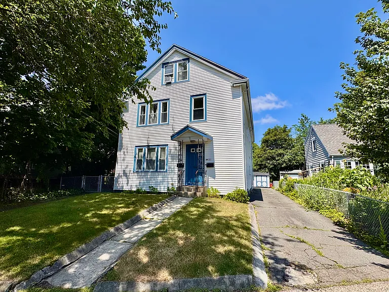 87 Burget Ave #2 — Photo 28