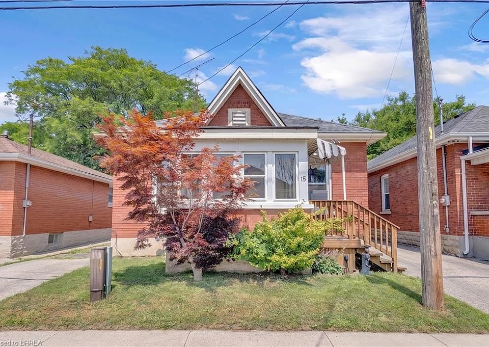 1st image of 15 Salisbury Ave