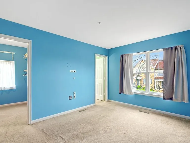 1121 Varney St SE — Photo 35