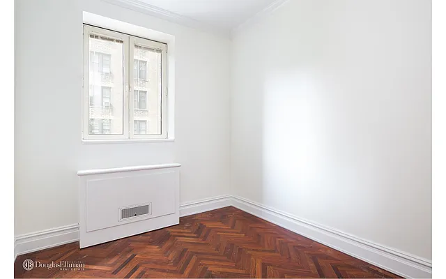 Rented by Douglas Elliman | media 8