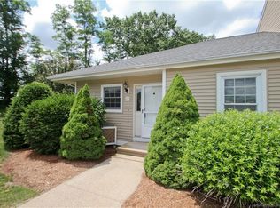 5 The Hamlet APT F, Enfield, CT 06082