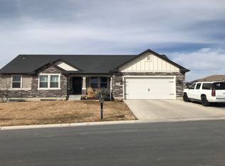 9745 N Horizon Dr, Eagle Mountain, UT 84005