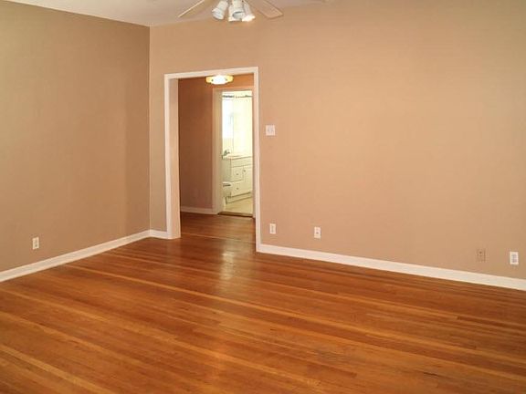 4th image of 5508 N Kenmore Ave APT 1
