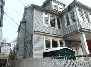 237 Wainwright St, Newark, NJ 07112