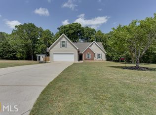 5415 Evergreen Forest Ct, Flowery Branch, GA 30542