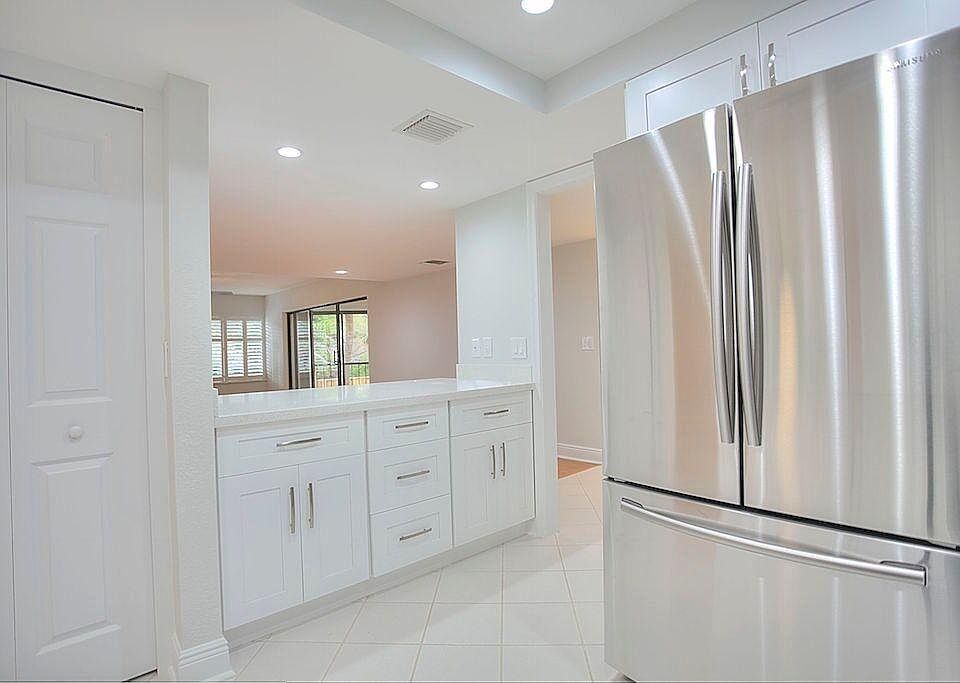 1st image of 1660 Twelve Oaks Way APT 203