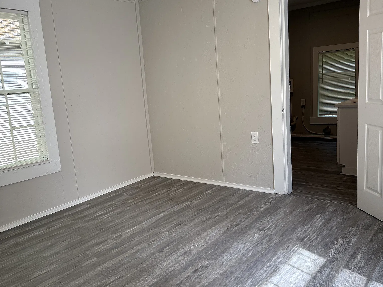 125 Foch Street - 1 — Photo 3