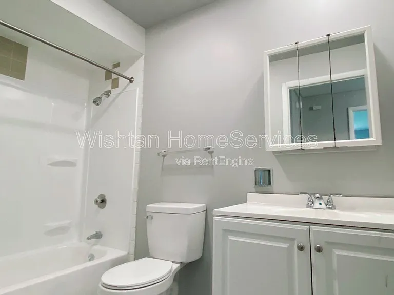 219 Charleston Blvd #5 — Photo 10
