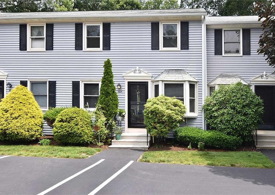 1st image of 604 Woodhaven Ct #604