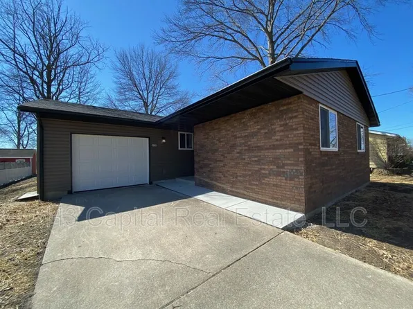 408 Elm St, Mascoutah, IL 62258