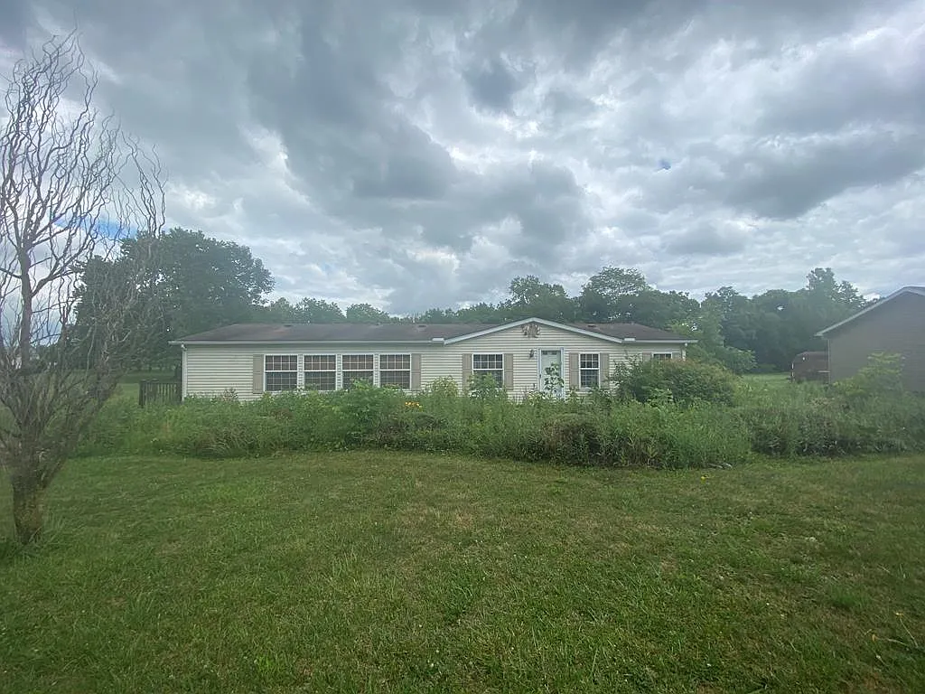 3364 Cattail Rd photo 1