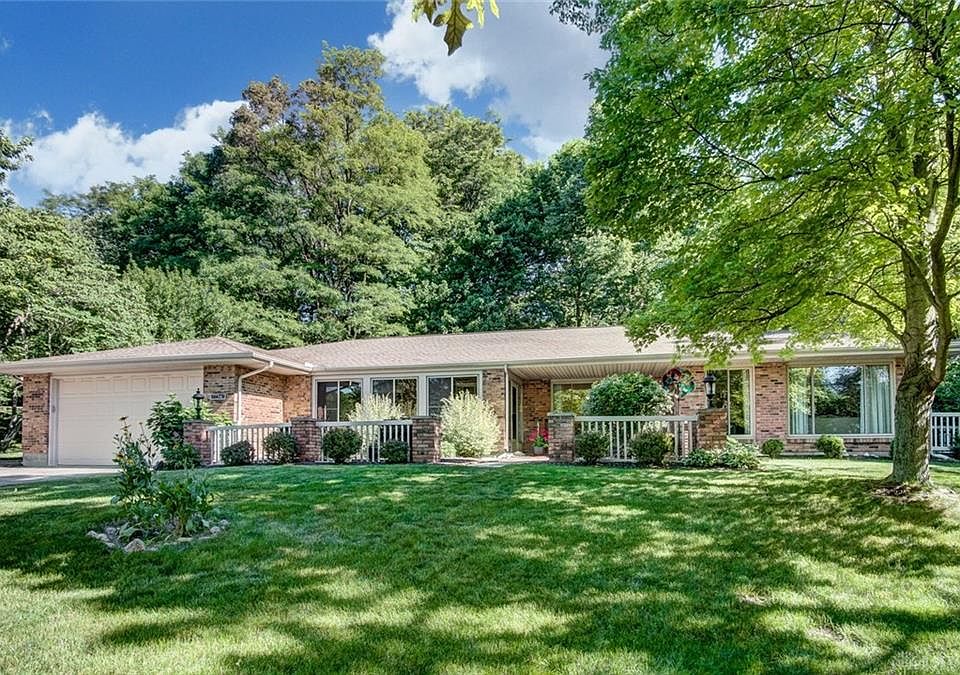 1st image of 734 Woodshire Way