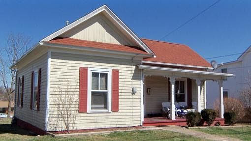 1st image of 260 S 20th St