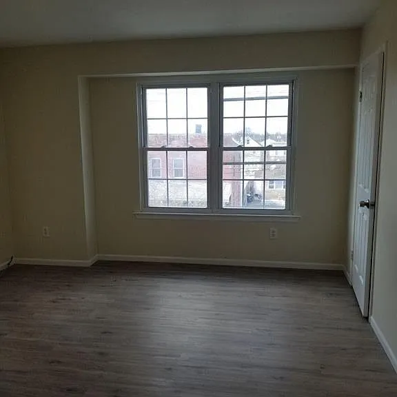 49 Larch St — Photo 12