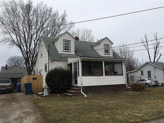 3rd image of 1802 Nichols St