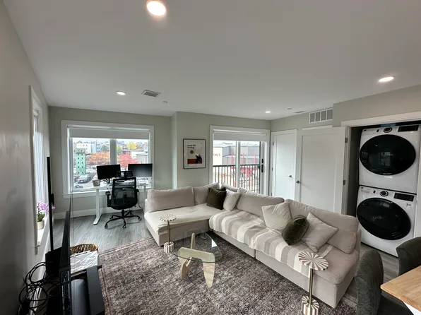 200-204 Old Colony Ave, Boston, MA