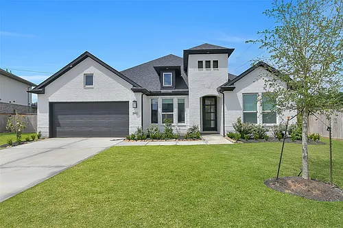 1400 River Point Dr Photo 1