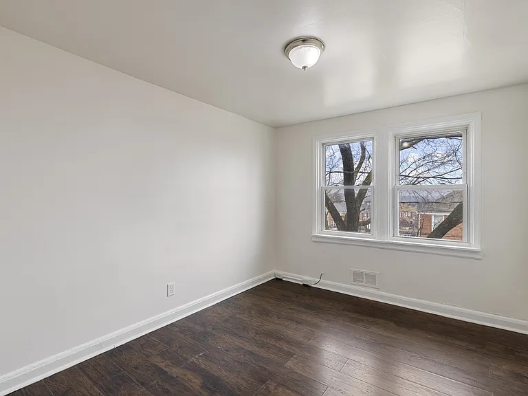 3902 Erdman Ave #2 — Photo 5