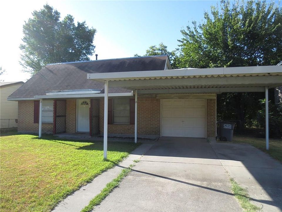 1st image of 14420 Oakwood Ln