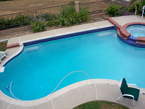 2nd image of 2758 Olympic Dr