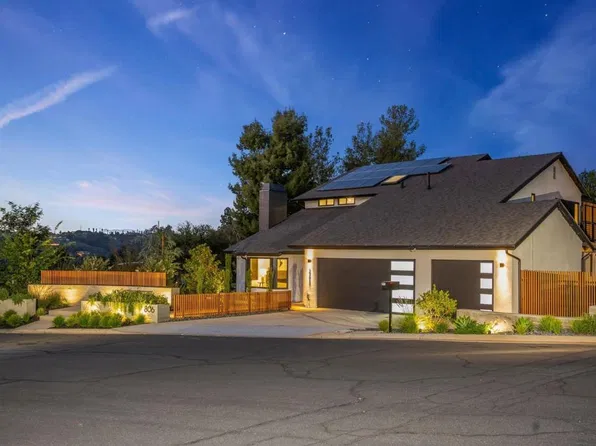 806 Needlerock Pl, Escondido, CA 92025