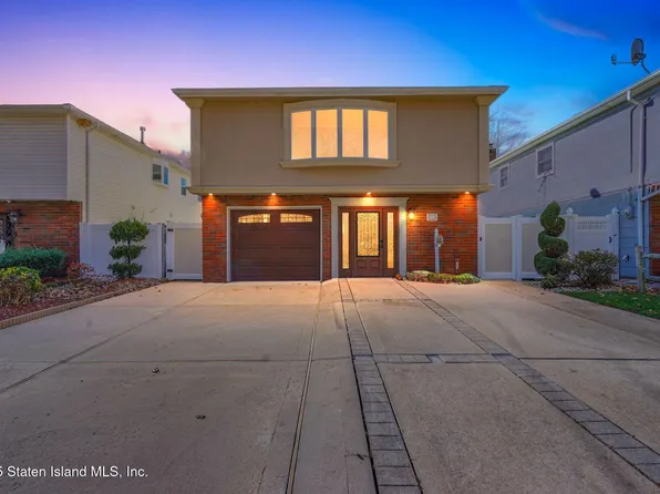 230 Barclay Ave, Staten Island, NY 10312