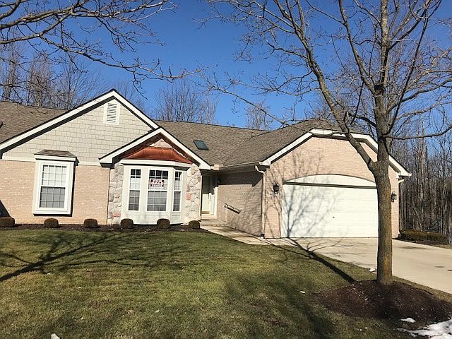 1st image of 41558 Haggerty Woods Ct #13