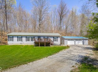 7274 Old Nashville Rd, Nashville, IN 47448