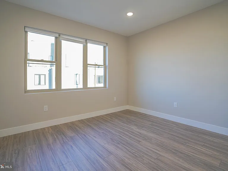 2222 Frankford Ave #3 — Photo 33