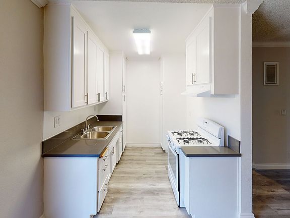 5th image of 21804-21812-2182 Roscoe Blvd #36