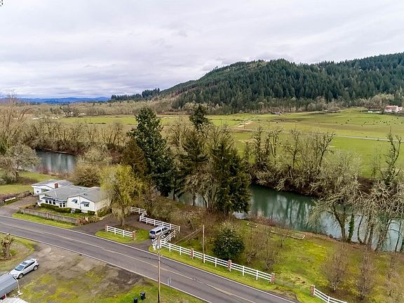 4th image of 82441 River Dr