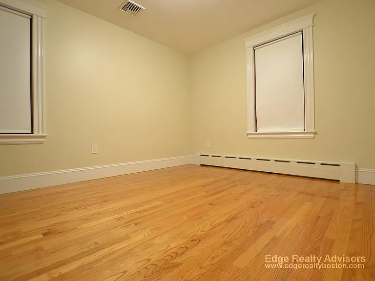 46 Gerrish St — Photo 9