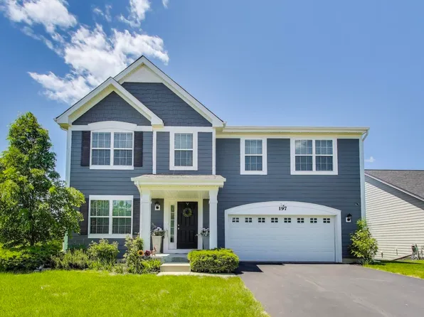 197 Trumpet Vine Cir, Elgin, IL 60124