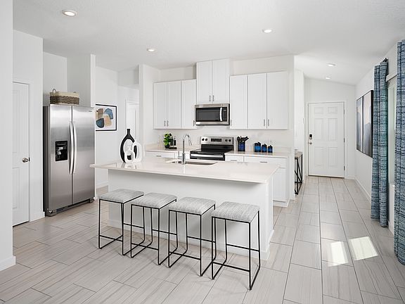 Kitchen of the Acadia modeled at Kings Preserve