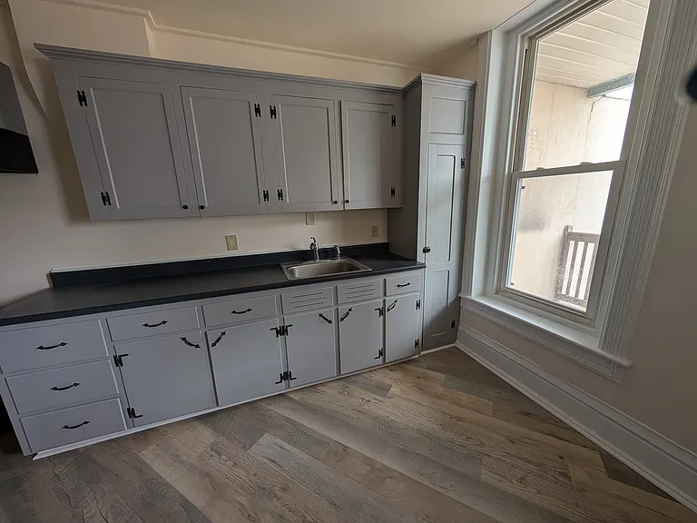 3 Union St E #1B — Photo 9
