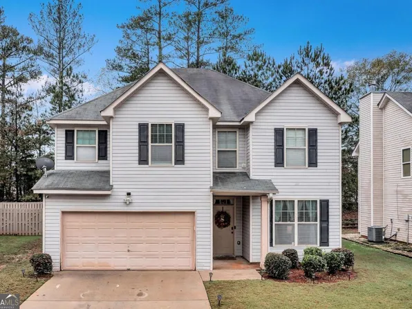 4825 Medlock Trail Ct, Snellville, GA 30039