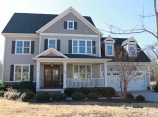 504 Wanderview Ln, Holly Springs, NC 27540
