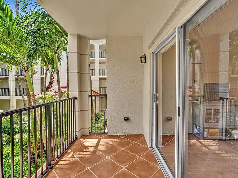 4216 Tuscany Way #4 — Photo 14