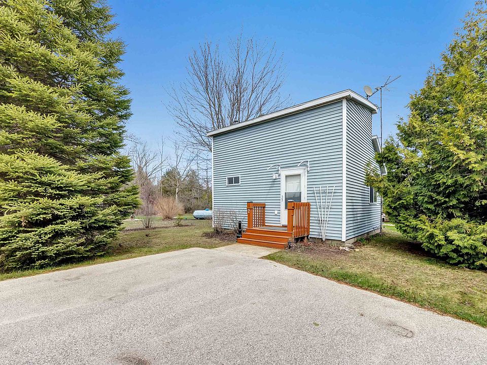 1st image of 3619 Zirbel Rd