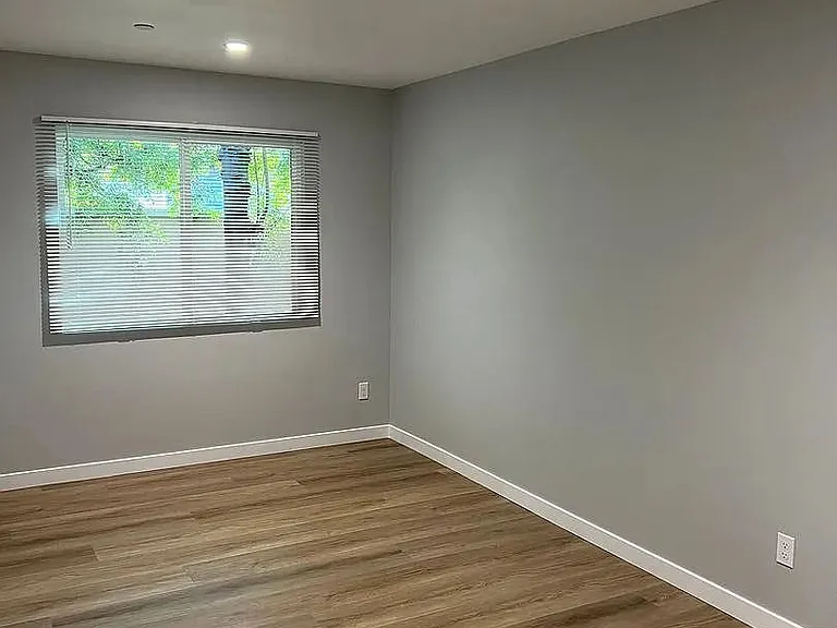 2204 Conquista Ave #2206 — Photo 18