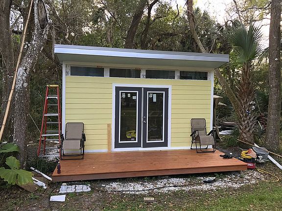 4th image of 341 Palm Ave