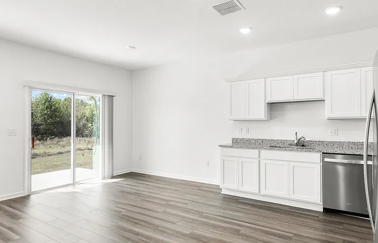 Beacon at Arbours Townhomes — Photo 2