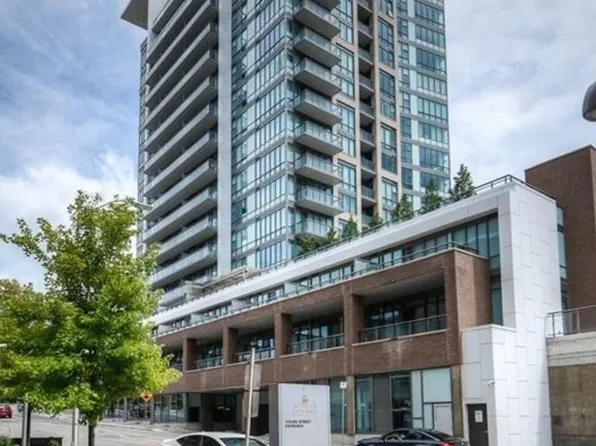 85 Duke St W #908, Kitchener, ON N2H 0B7