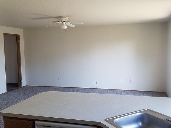 5th image of 6516 Louisville Dr