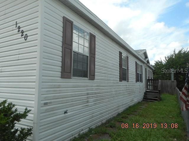 1st image of 1220 Windsor Dr