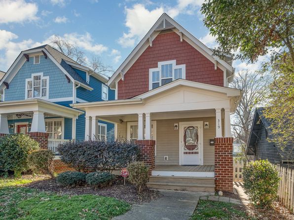 319 Woodvale Pl