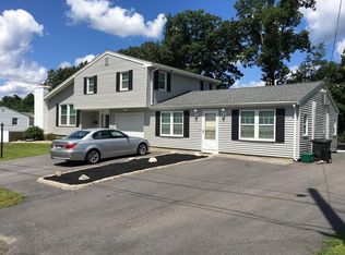 24 Worcester Rd, Peabody, MA 01960